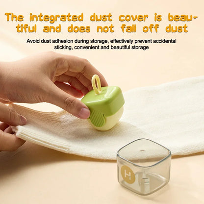 Mini Lint Banish Roller 💎 Simple, Elegant, Portable, Reusable.